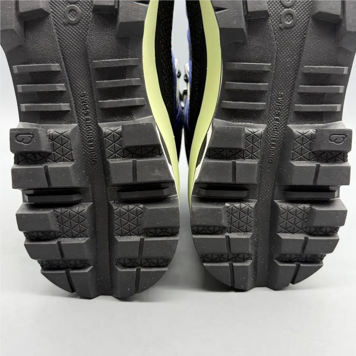 On-Running shoes - On Cloudalpine Waterproof - Cloudalpine Waterproof - 3WD10841198 - Multicolor (UPC: 7630419179603) 9