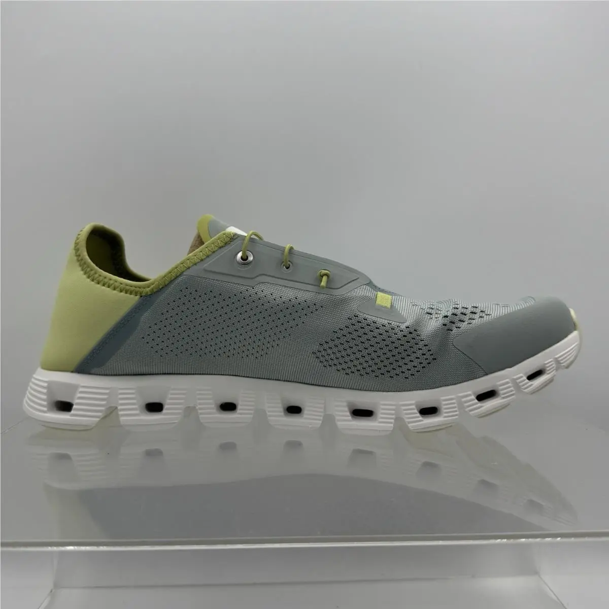 On-Running shoes - On Cloud 5 - Cloud - 3MD10531981 - Gray 1