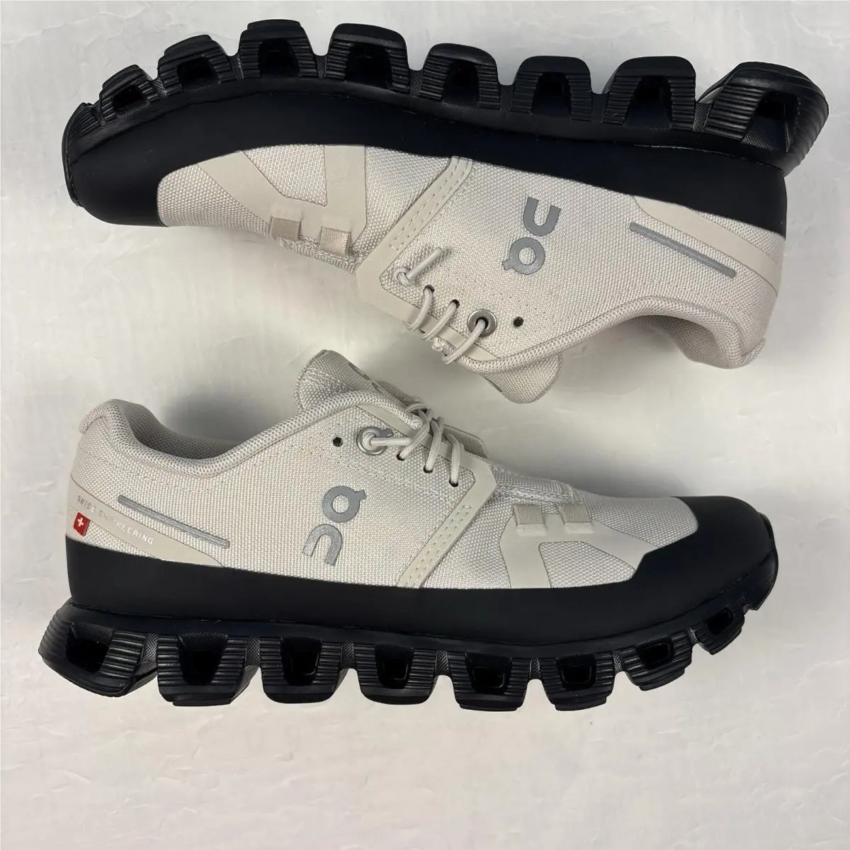 On-Running shoes - On Cloud 5 Ready - Cloud Ready - 8998769 - Ivory/Black 5