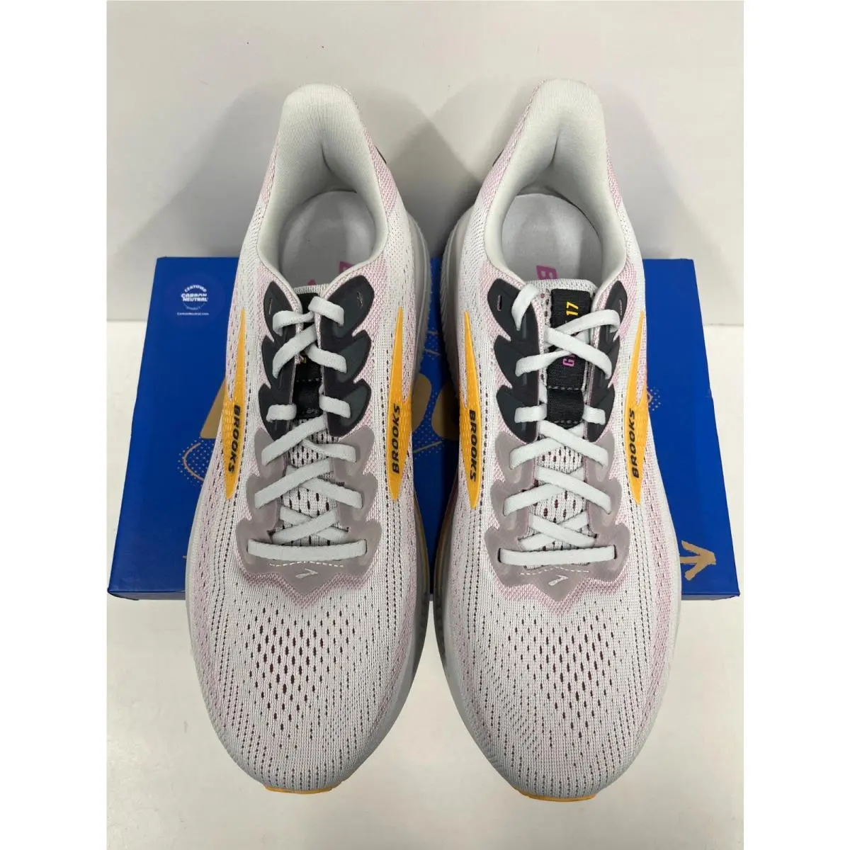 Brooks shoes - Brooks Ghost 17 - Ghost - Oyster/Apricot/Pink (070) 1