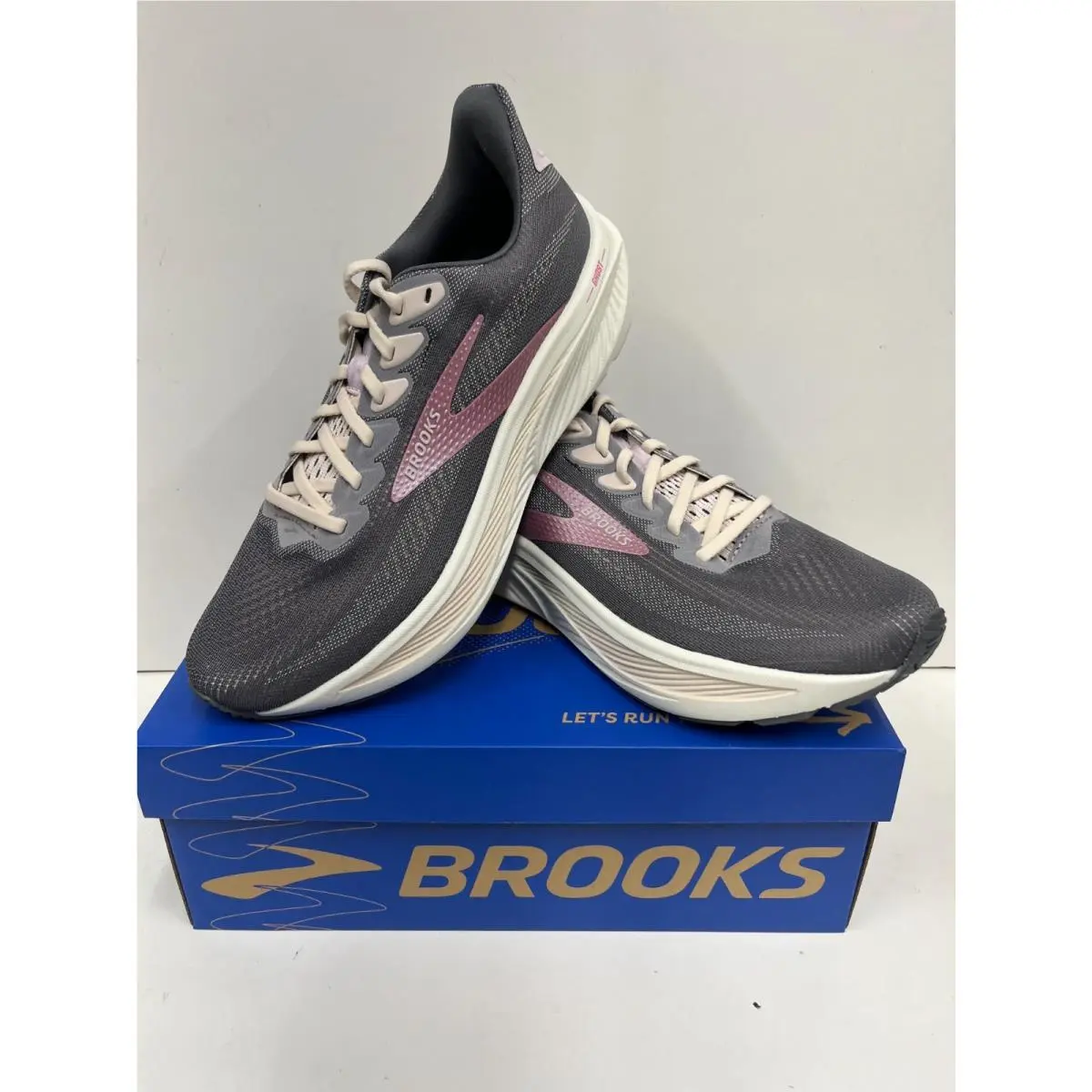 Brooks shoes - Brooks Ghost 17 - Ghost - Oyster/Apricot/Pink (070) 27