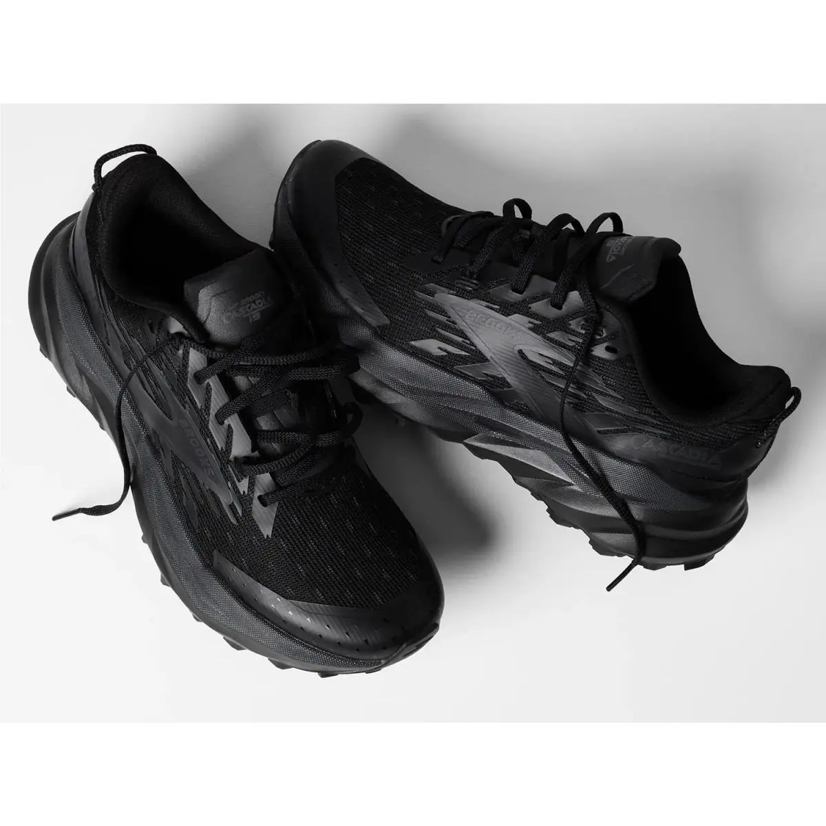 Brooks shoes - Black 3