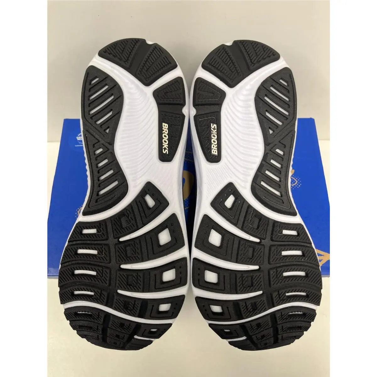 Brooks shoes - Brooks Ghost 17 - Ghost - Black/Grey/White (090) 2