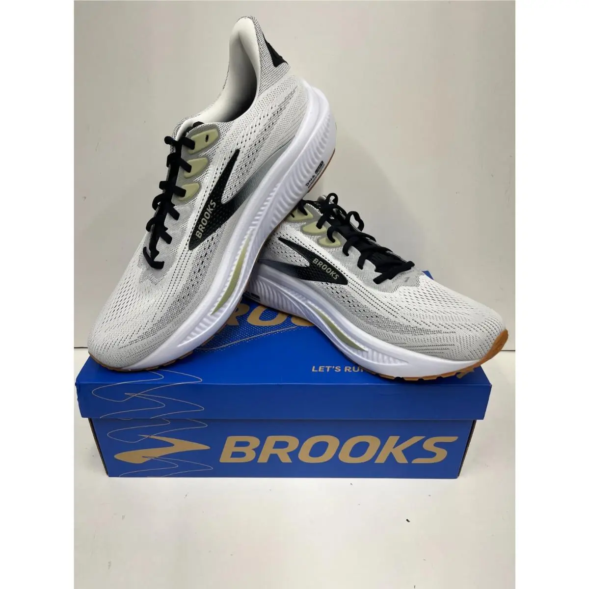 Brooks shoes - Brooks Ghost 17 - Ghost - Black/Grey/White (090) 49