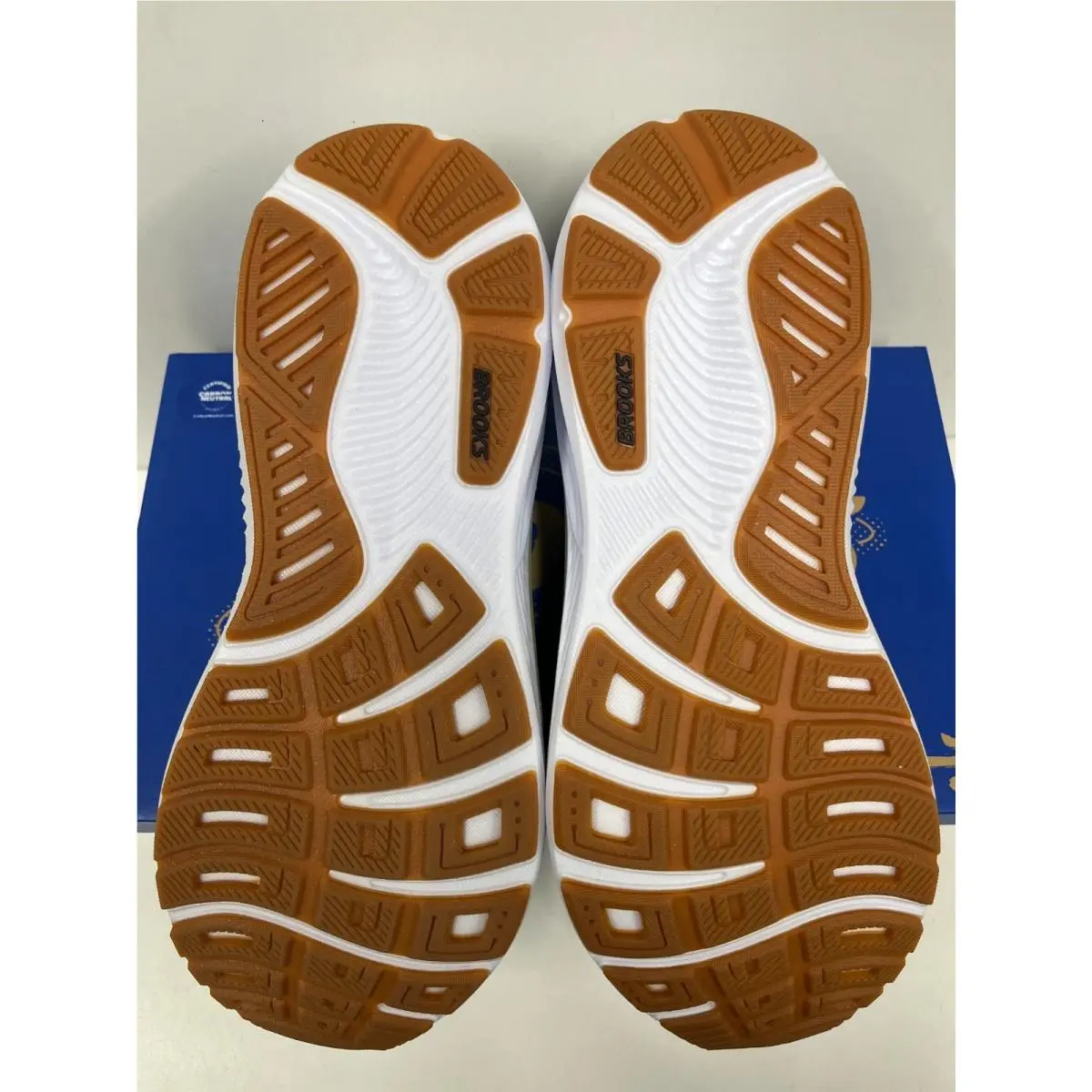 Brooks shoes - Brooks Ghost 17 - Ghost - Black/Grey/White (090) 51