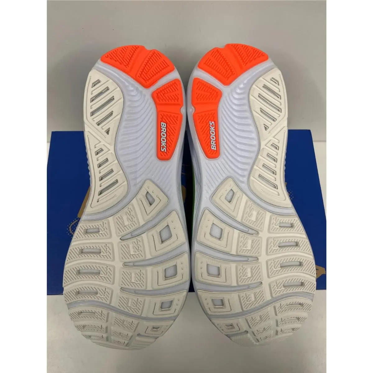 Brooks shoes - Brooks Ghost 17 - Ghost - Black/Grey/White (090) 58