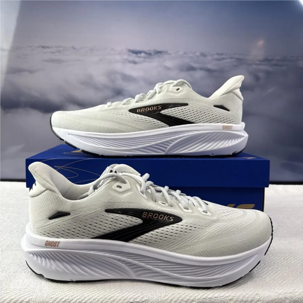 Brooks Ghost 18 Womens Sz 11.5 White/black/rose Gold Running Shoes 120482-1B-105