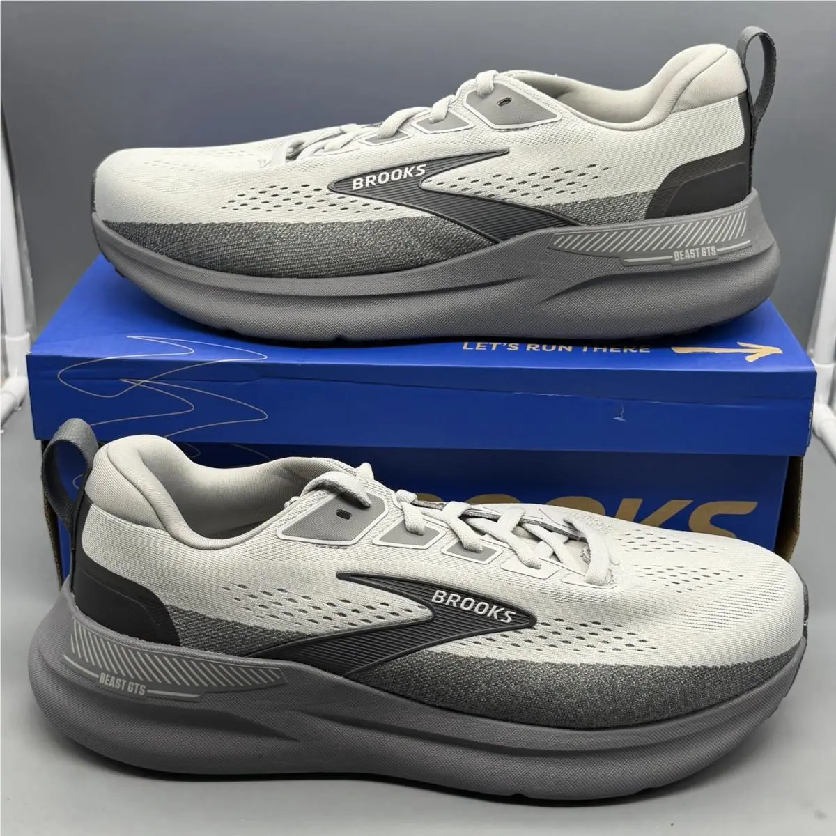 Brooks Beast Gts 26 Mens 10.5 4E Extra Wide Grey Running Walking Training Shoes