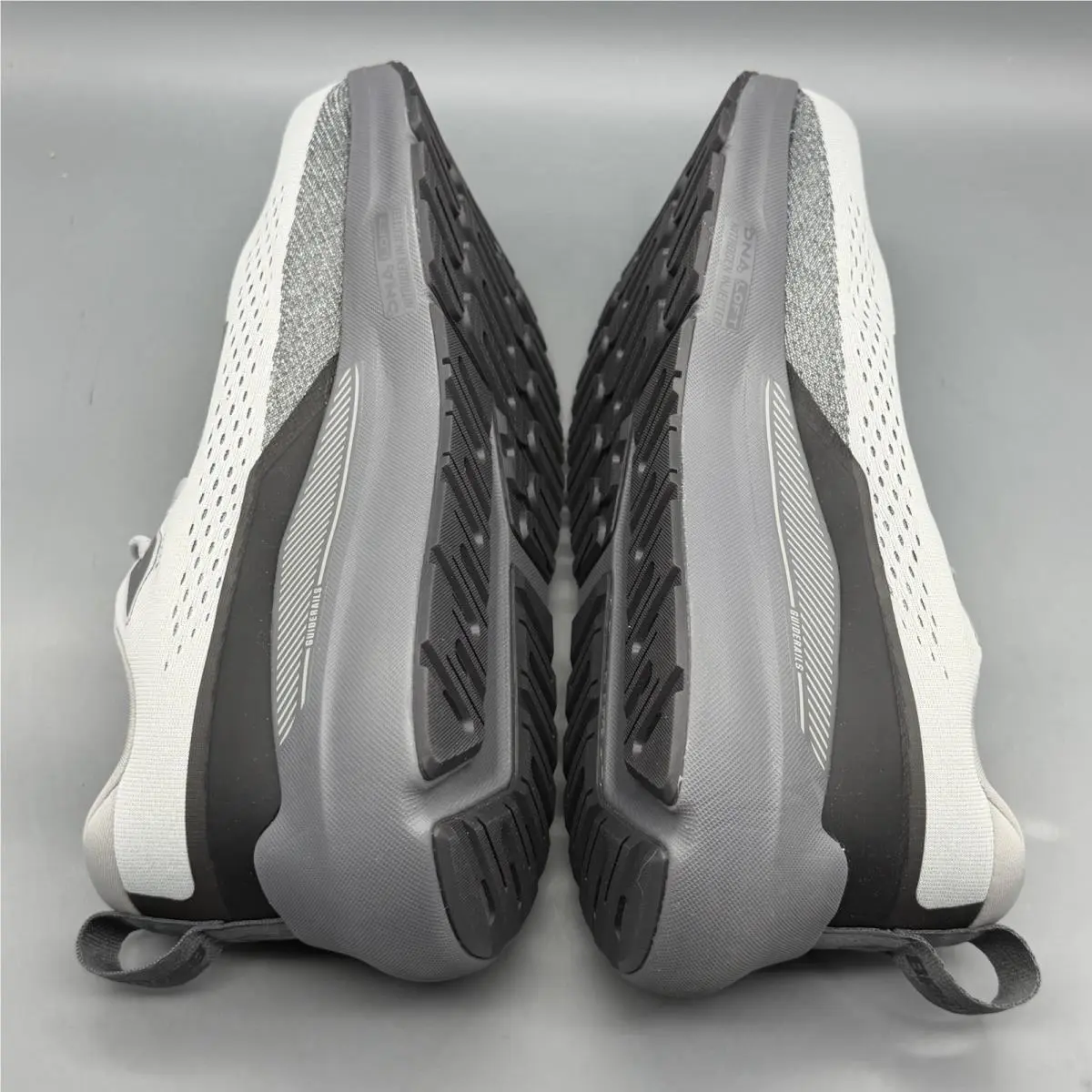 Brooks shoes - Brooks Beast GTS 26 - Beast GTS - 1104554E004 - Gray (UPC: 0195394755343) 3