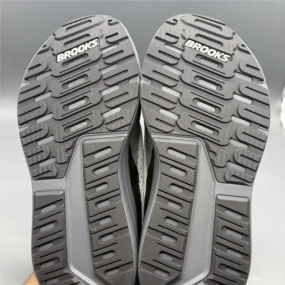 Brooks shoes - Brooks Beast GTS 26 - Beast GTS - 1104554E004 - Gray (UPC: 0195394755343) 7