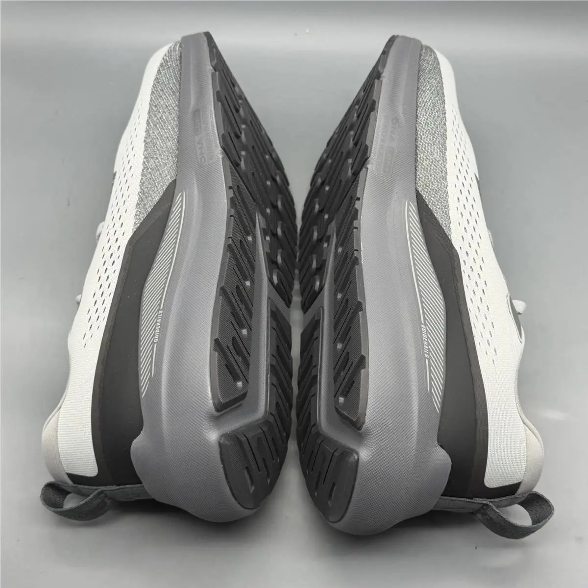 Brooks shoes - Brooks Beast GTS 26 - Beast GTS - 1104554E004 - Gray (UPC: 0195394755343) 3