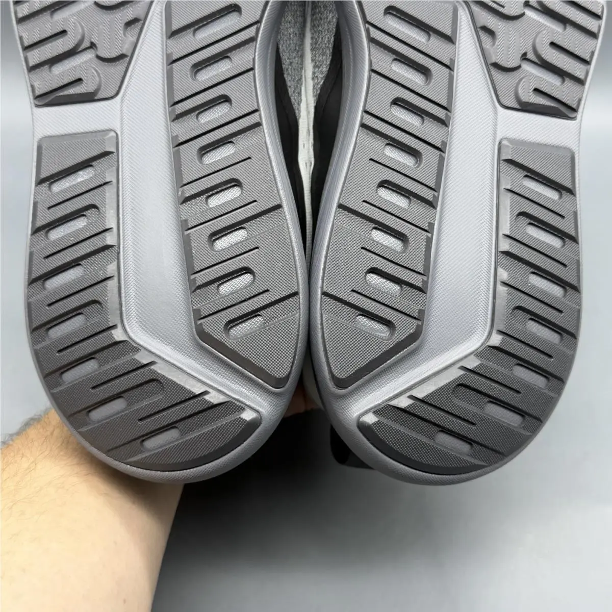 Brooks shoes - Brooks Beast GTS 26 - Beast GTS - 1104551D004 - Gray (UPC: 0195394755350) 8