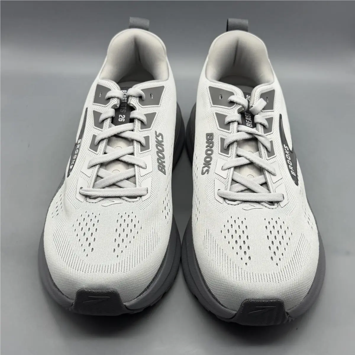 Brooks shoes - Brooks Beast GTS 26 - Beast GTS - 1104551D004 - Gray (UPC: 0195394755350) 0