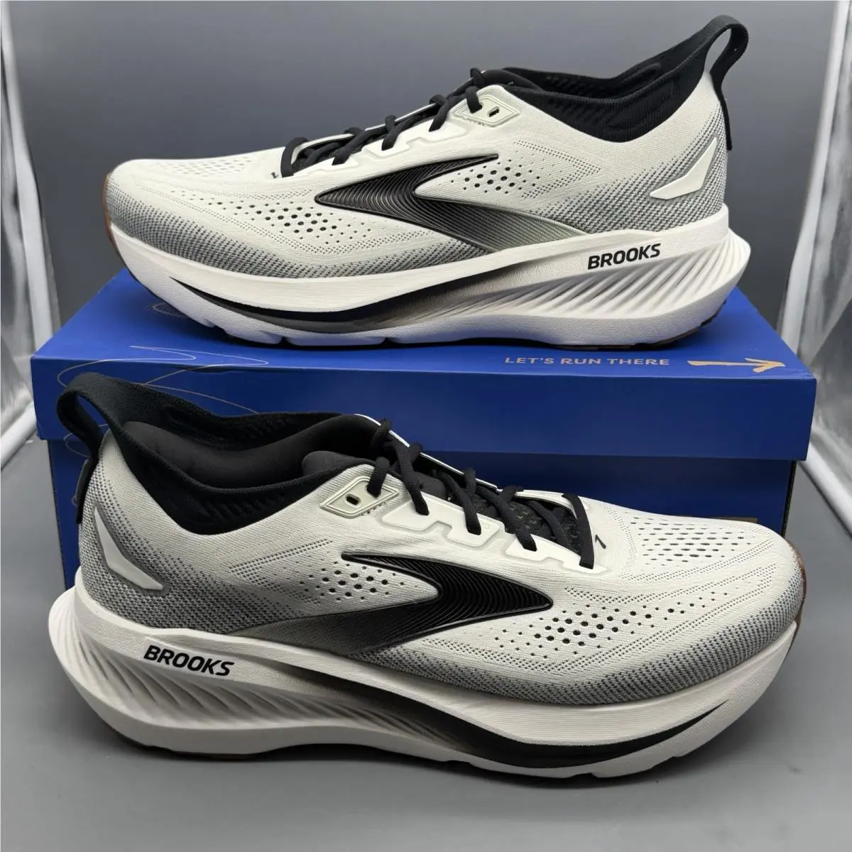 Brooks Glycerin 23 Men’s 9 2E Wide Running Shoes Walking Gym Sneakers White Gum