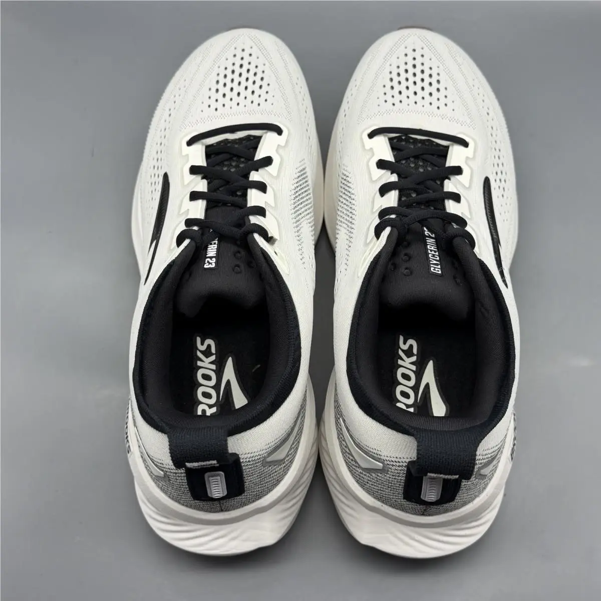 Brooks shoes - Glycerin 23 - Glycerin - 1104762E187 - White 5