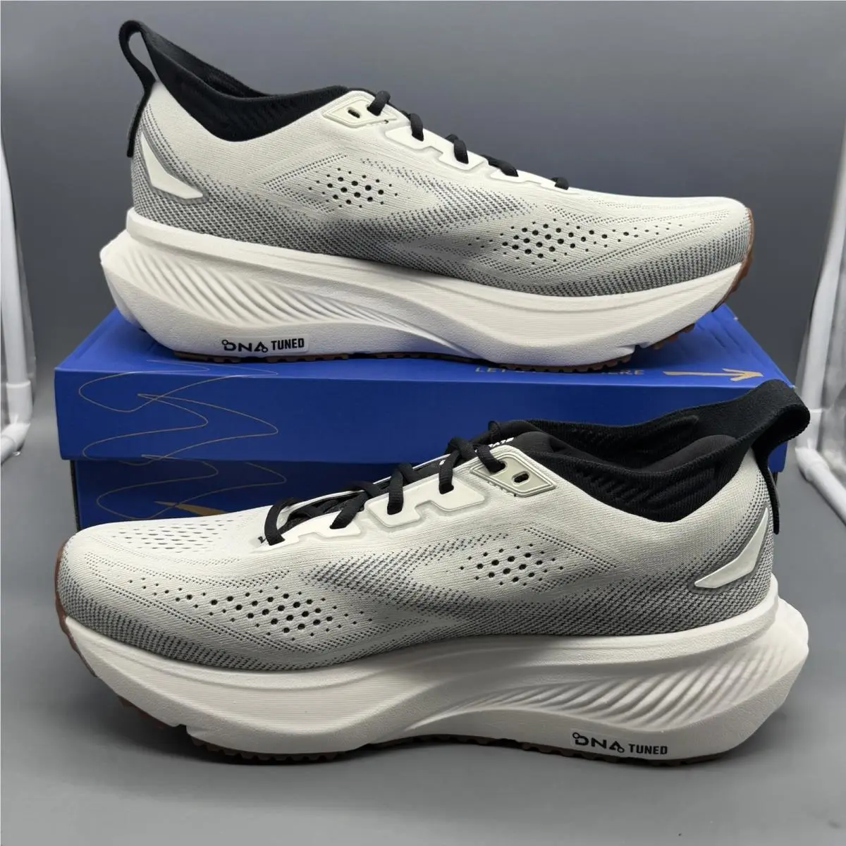 Brooks shoes - Glycerin 23 - Glycerin - 1104762E187 - White 1
