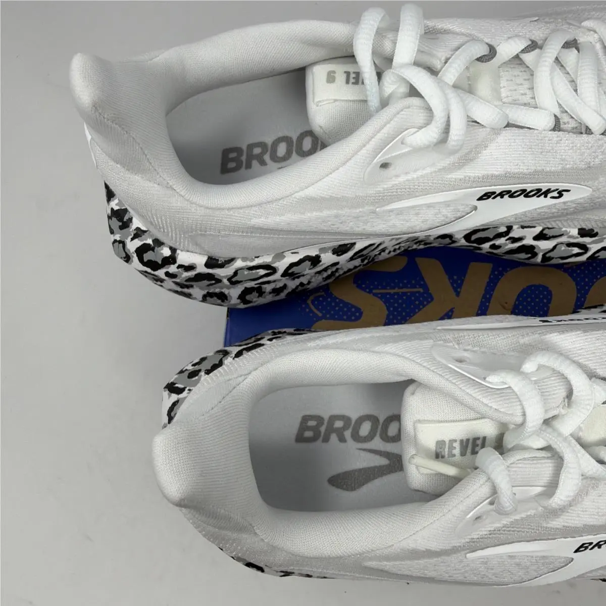 Brooks shoes - Brooks Revel 9 - Revel - 120489 1B 132 - White 5