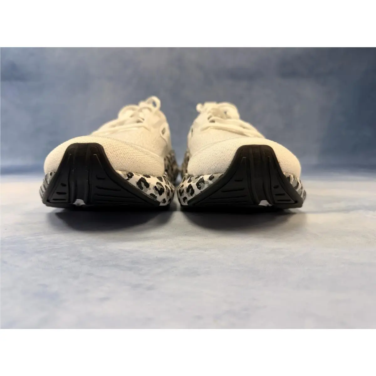 Brooks shoes - Brooks Revel 7 - Revel - 120489 1B 132 - White 2