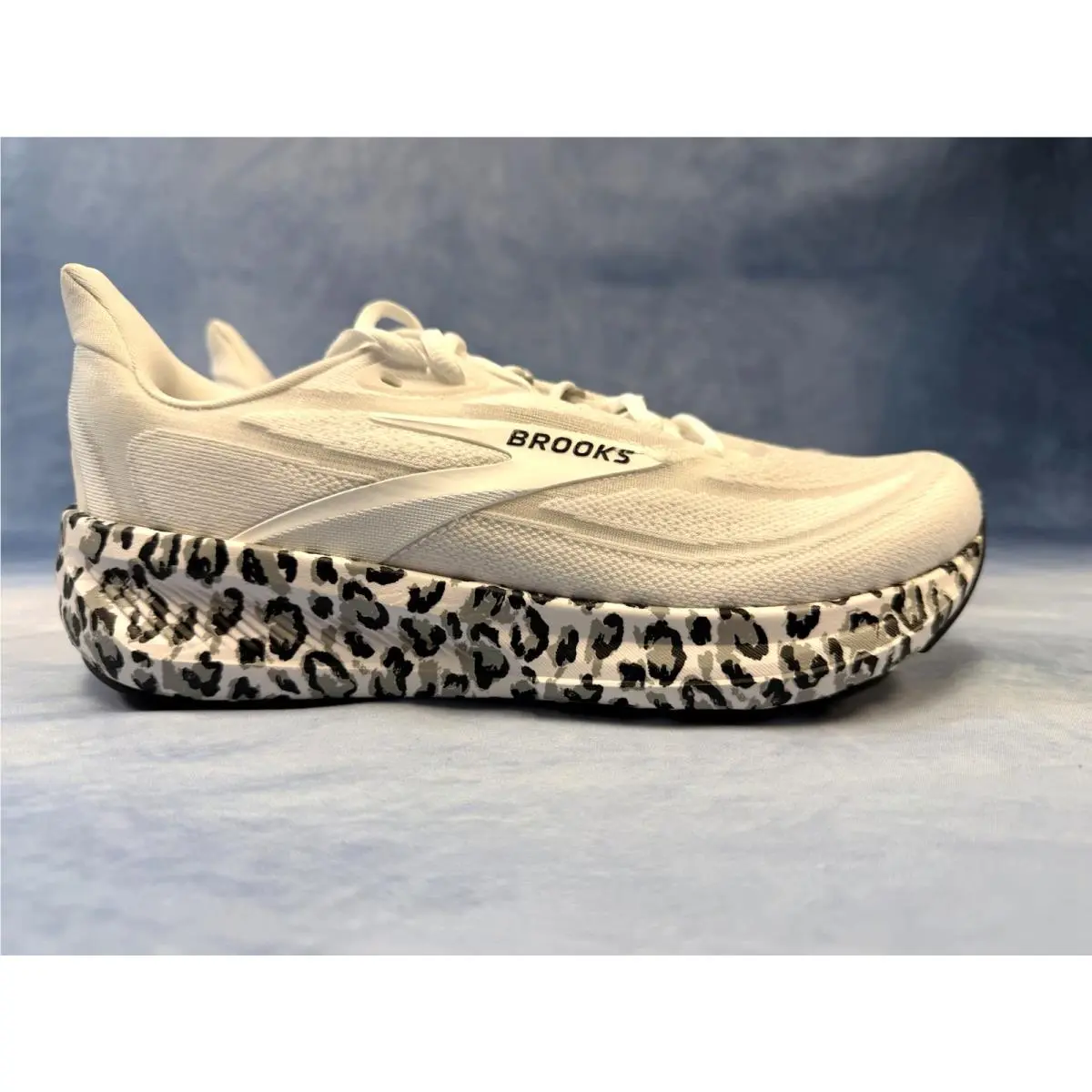 Brooks shoes - Brooks Revel 7 - Revel - 120489 1B 132 - White 5