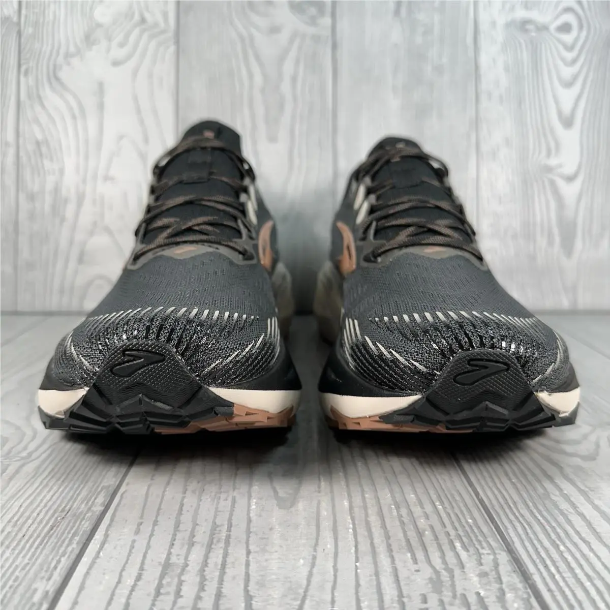 Brooks shoes - Brooks Ghost Trail - Ghost Trail - 1104751D080 - Ebony/Black/Clove (UPC: 0195394764970) 1
