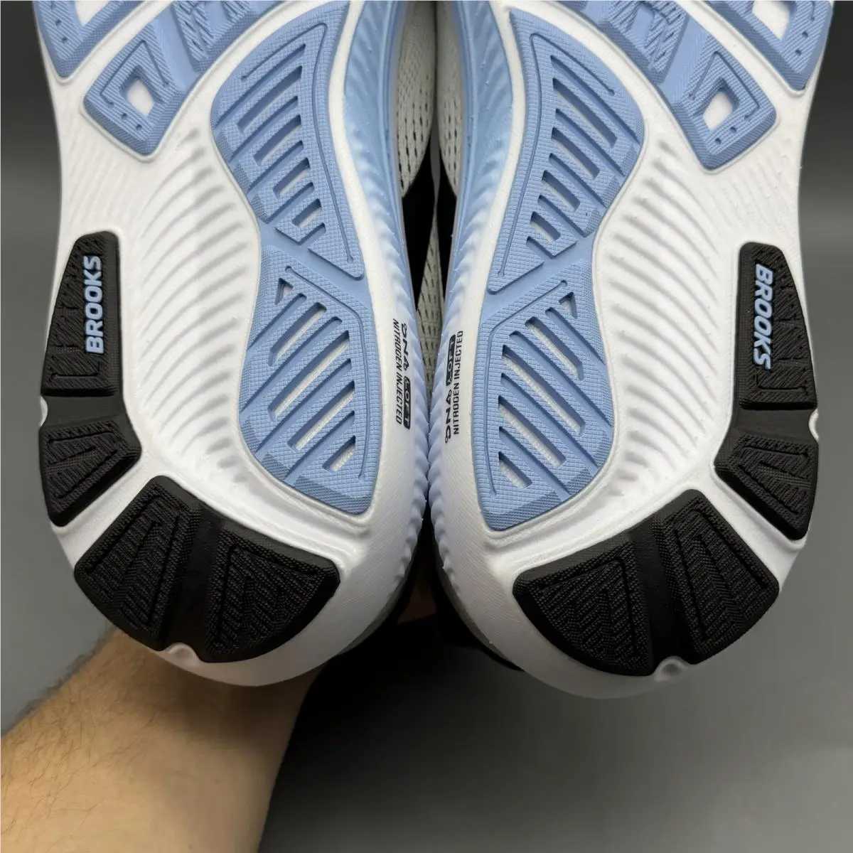 Brooks shoes - Brooks Ghost 18 - Ghost - 1104931D172 - Multicolor (UPC: 0195394870022) 8
