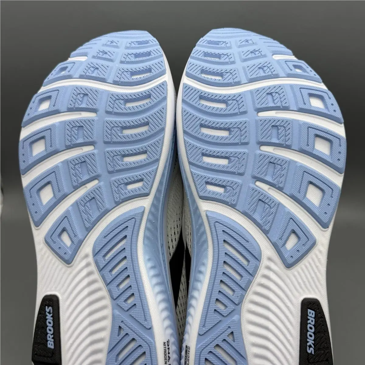 Brooks shoes - Brooks Ghost 18 - Ghost - 1104931D172 - Multicolor (UPC: 0195394870022) 7