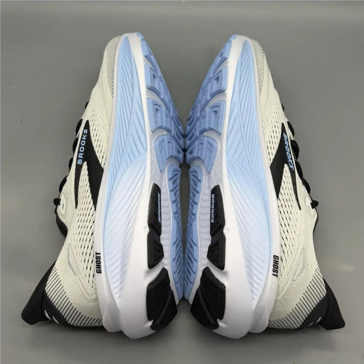 Brooks shoes - Brooks Ghost 18 - Ghost - 1104931D172 - Multicolor (UPC: 0195394869804) 4