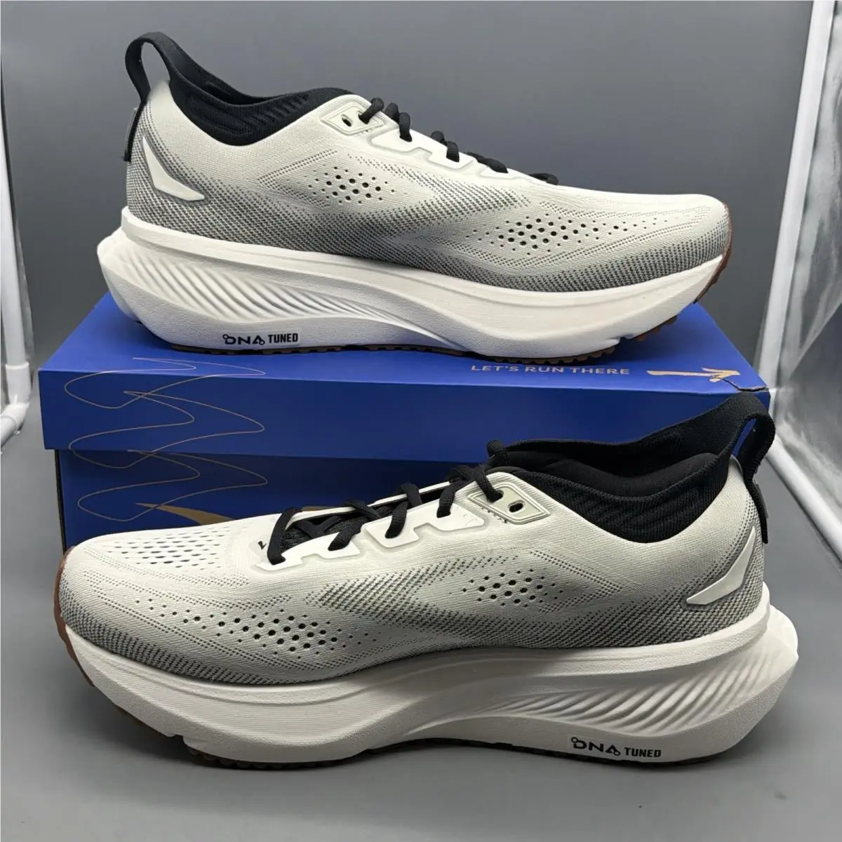 Brooks shoes - Glycerin 23 - Glycerin - 1104761D187 - White 1