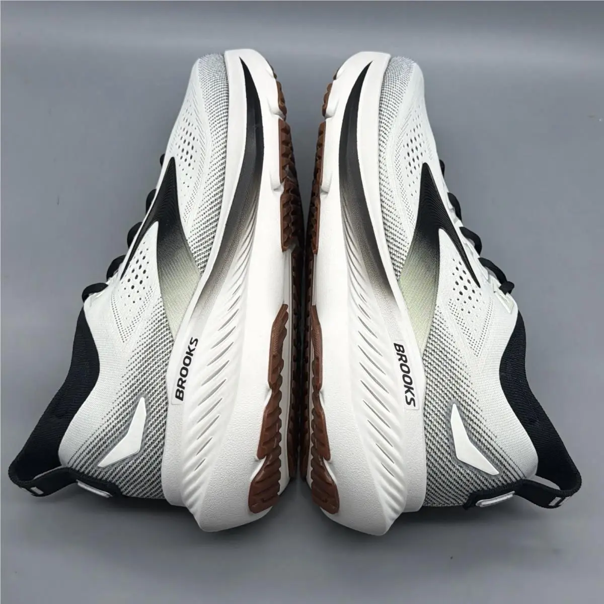 Brooks shoes - Glycerin 23 - Glycerin - 1104761D187 - White 4