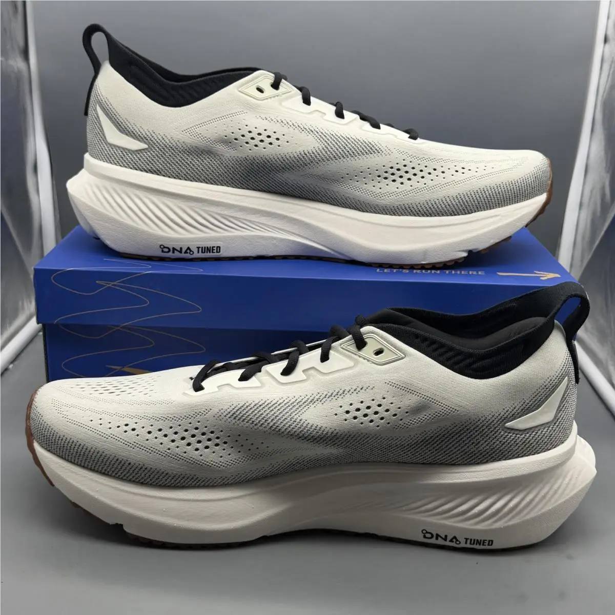 Brooks shoes - Glycerin 23 - Glycerin - 1104761D187 - White 1