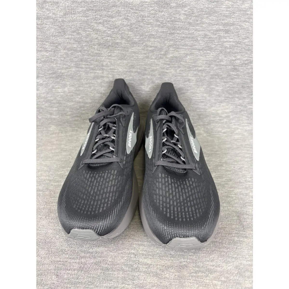 Brooks shoes - Brooks Revel - Revel - 110468 2E 014 - Black 3