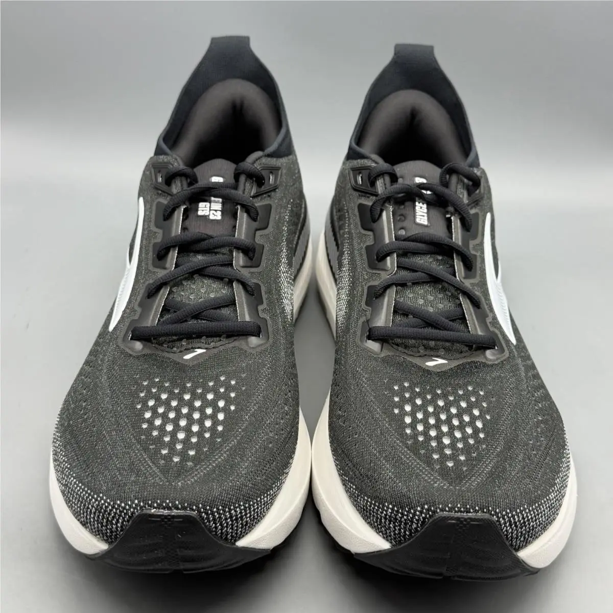 Brooks shoes - Glycerin GTS 23 - Glycerin GTS - 1105031D090 - Black 0