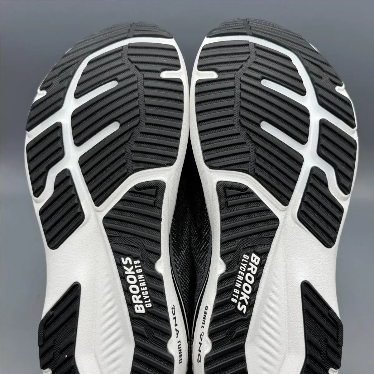 Brooks shoes - Glycerin GTS 23 - Glycerin GTS - 1105031D090 - Black 8