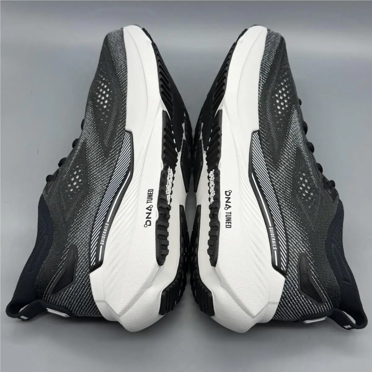Brooks shoes - Glycerin GTS 23 - Glycerin GTS - 1105031D090 - Black 3