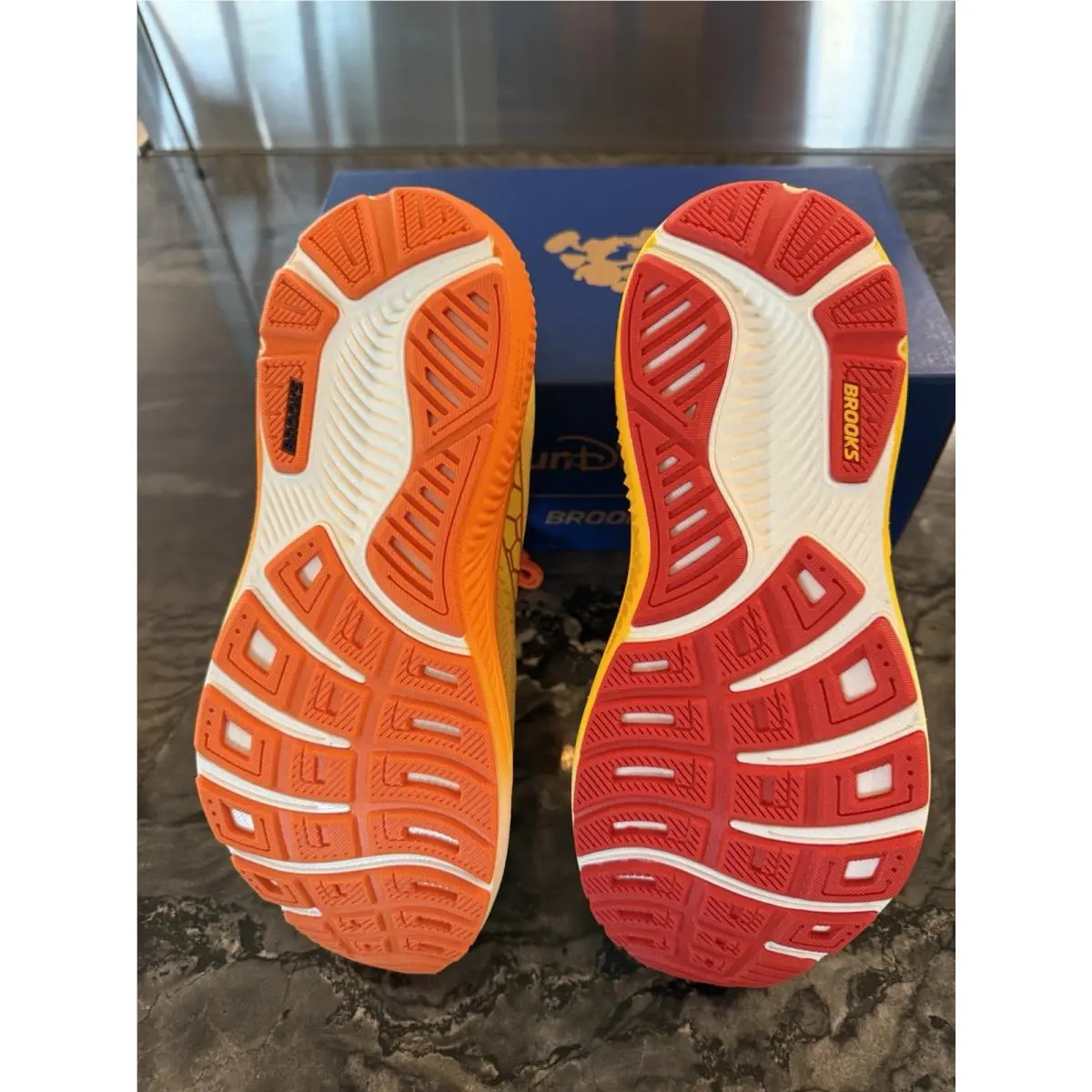 Brooks shoes - Ghost 17 - Ghost - 110566-1D-769 - Yellow 1