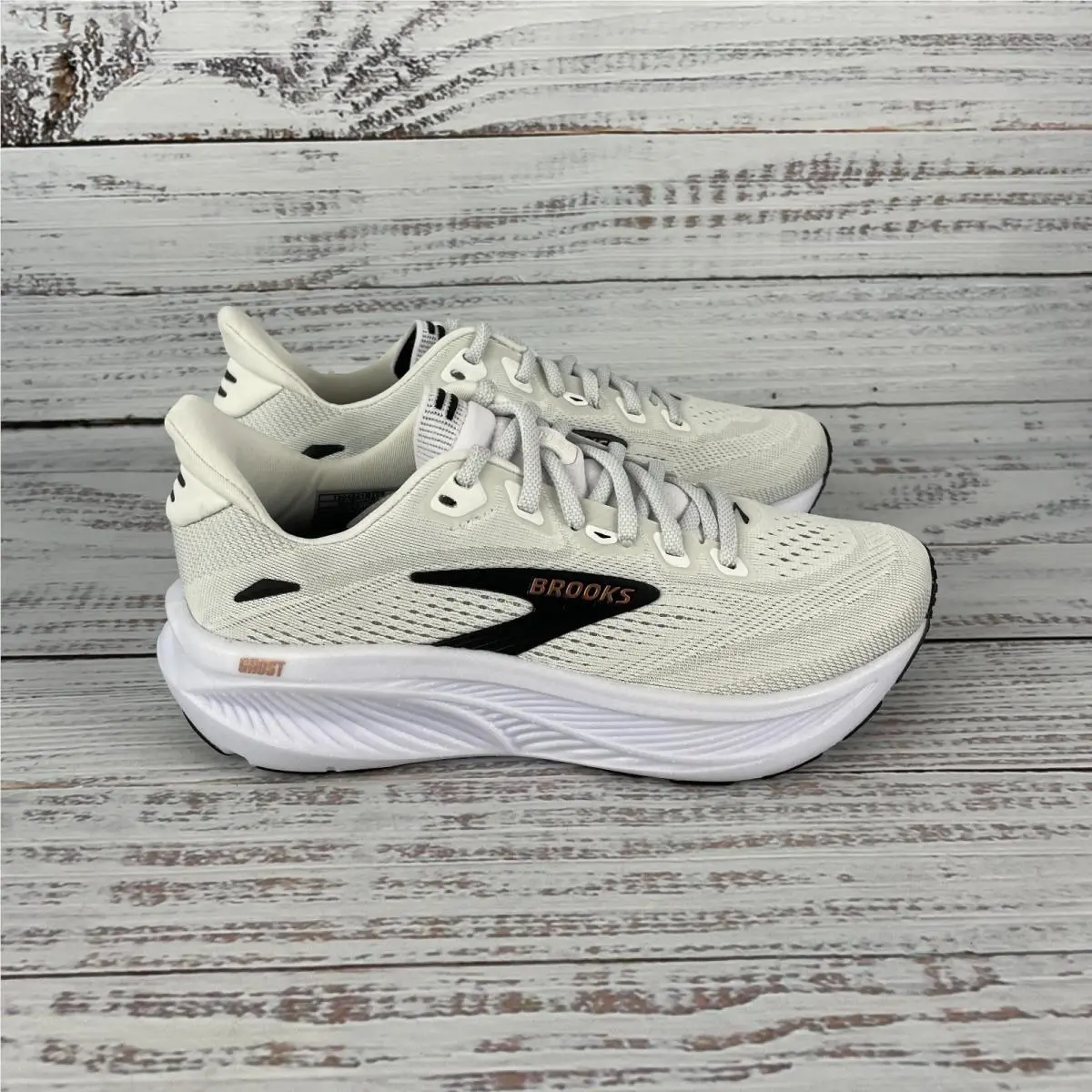 Brooks shoes - Brooks Ghost - Ghost - White (UPC: 195394872309) 2