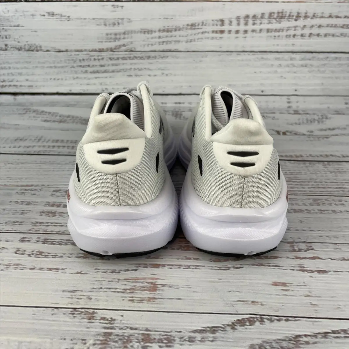 Brooks shoes - Brooks Ghost - Ghost - White (UPC: 195394872309) 3