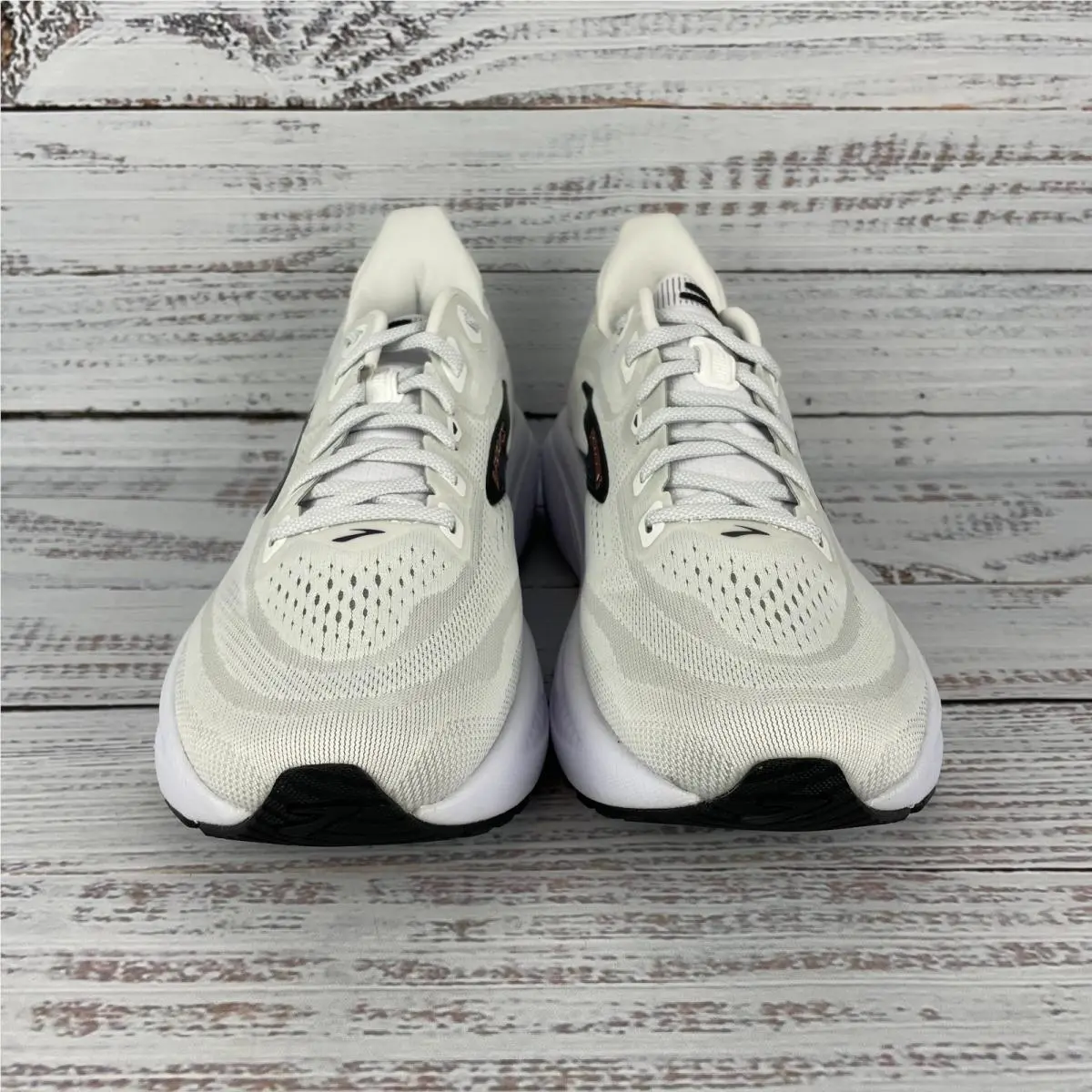 Brooks shoes - Brooks Ghost - Ghost - White (UPC: 195394872620) 1