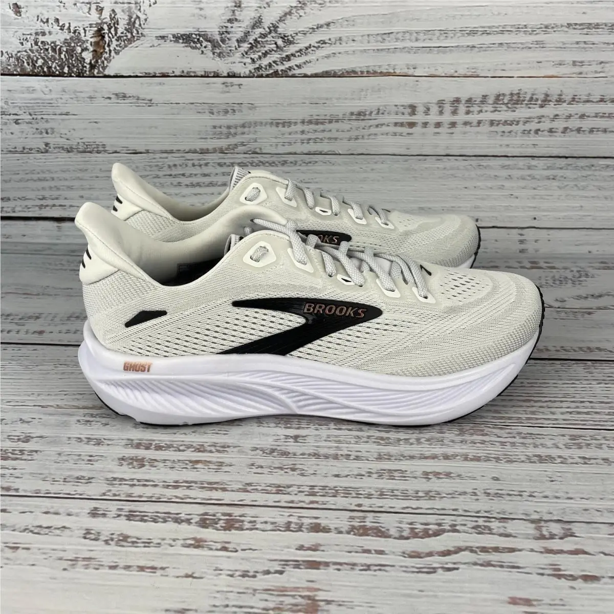 Brooks shoes - Brooks Ghost - Ghost - White (UPC: 195394872620) 2