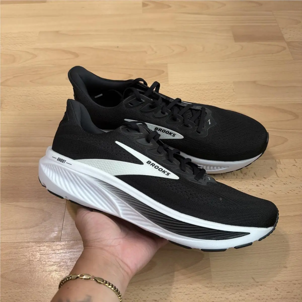Brooks Ghost 17 Black White 1104421D090 Shoes Mens Size 13 D Black/grey/white
