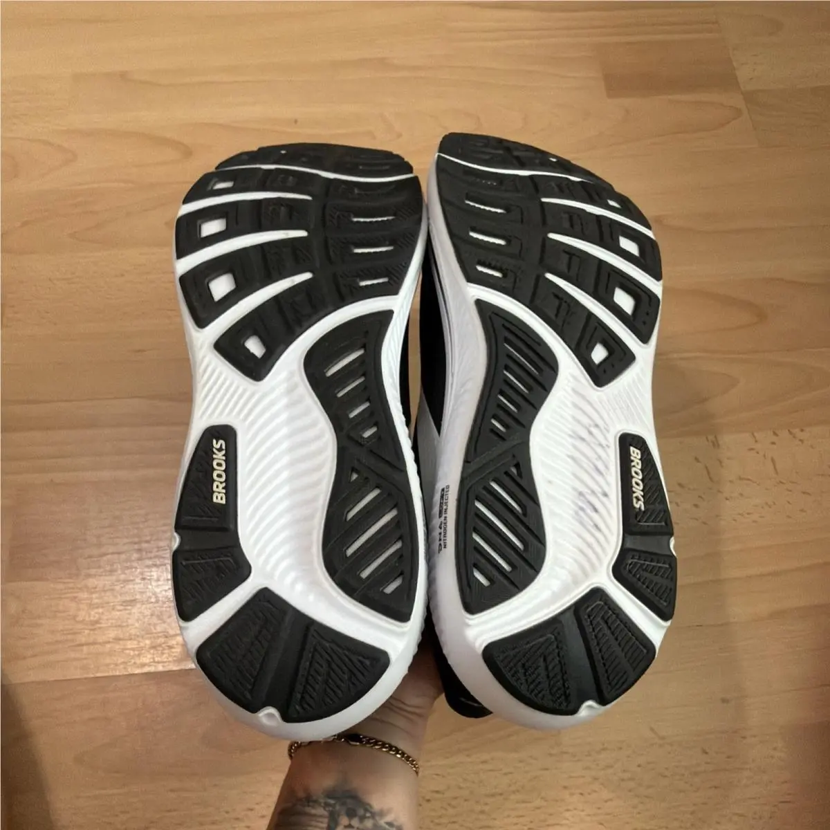 Brooks shoes - Ghost 17 - Ghost - Black 6
