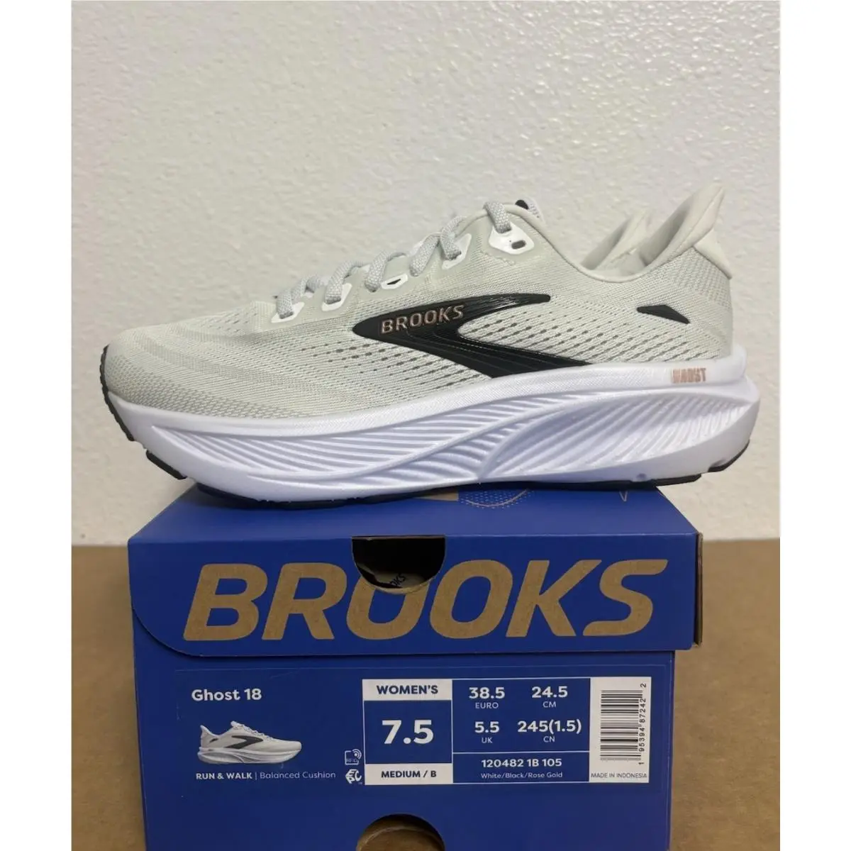Brooks Women’s Ghost 18 Running Sneaker Color White/black/rose Gold Size 7.5