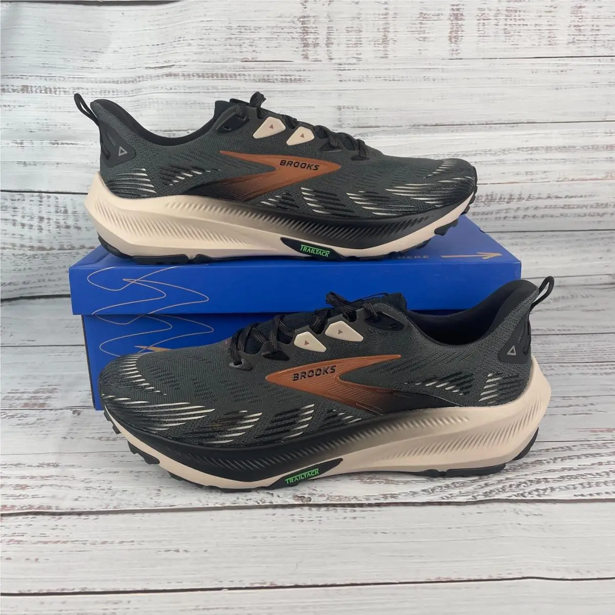 Brooks Ghost Trail Mens Sz 14D Trail Running Shoes Ebony Black Clove