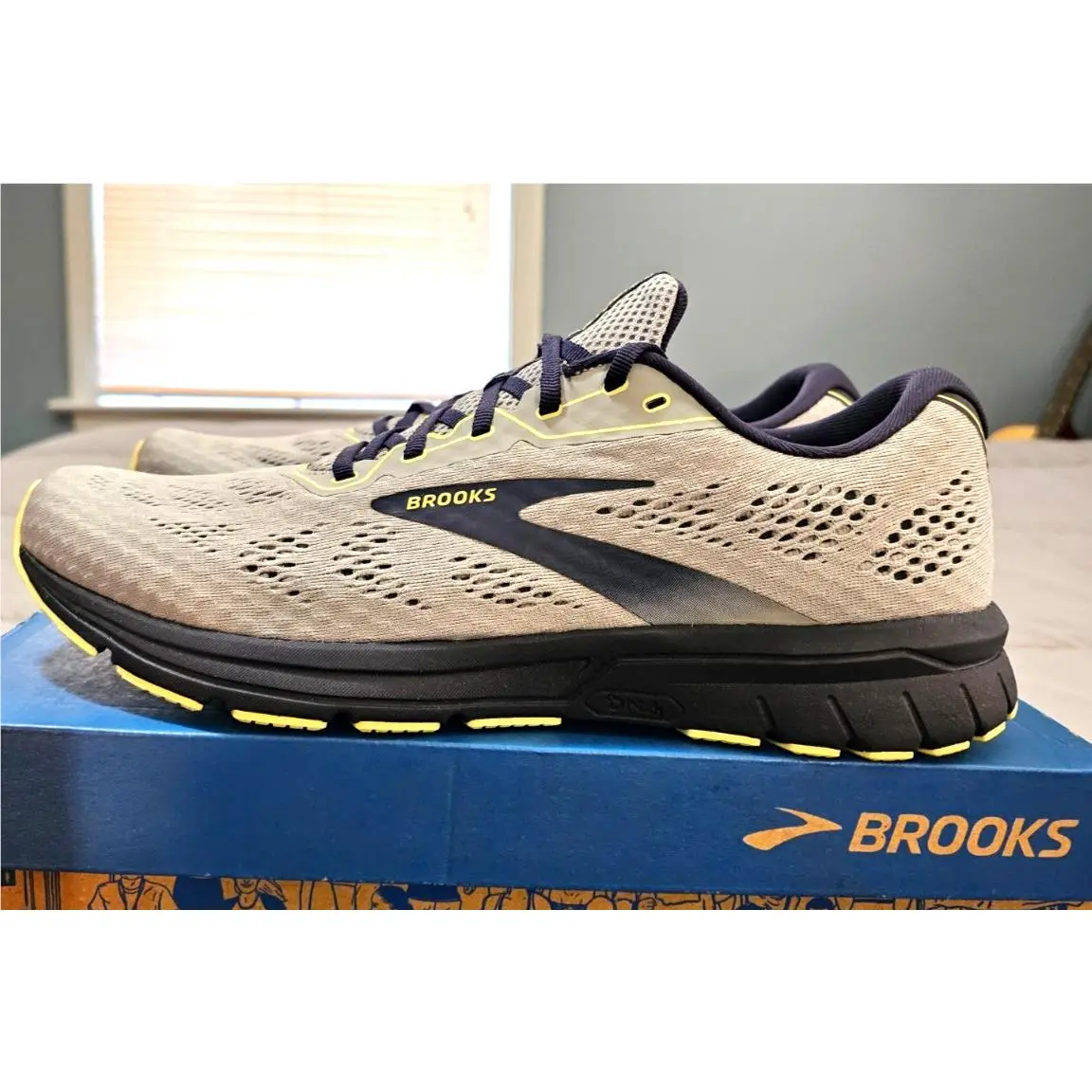 Brooks Anthem 4 Running Shoes Mens 13 Gray Blue Cushioned Sneakers Athletic