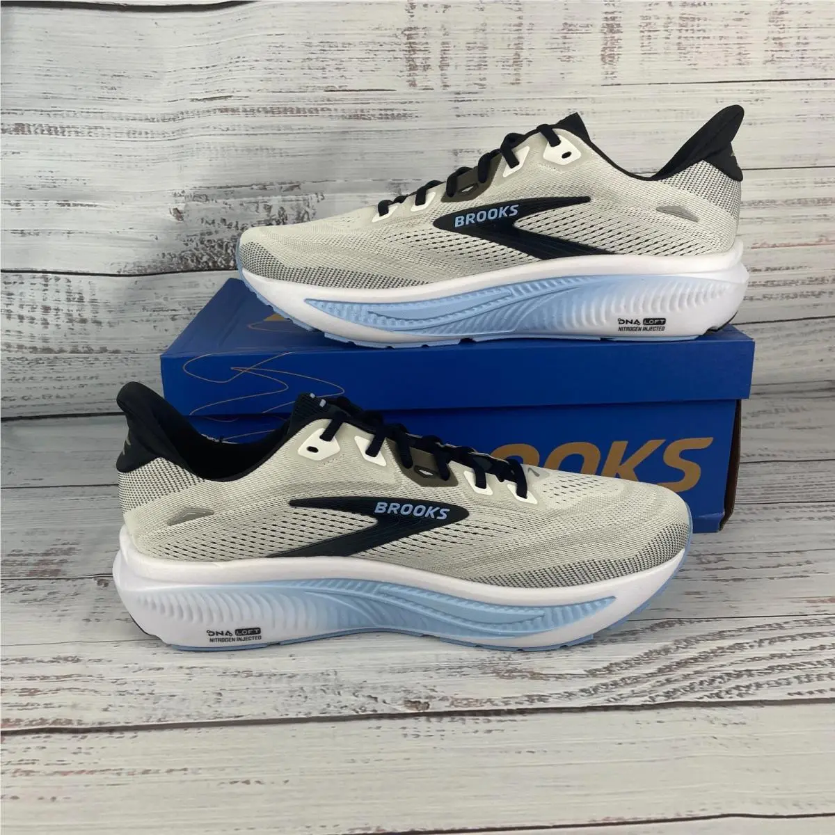 Brooks shoes - Brooks Ghost - Ghost - Gray (UPC: 195394870022) 0
