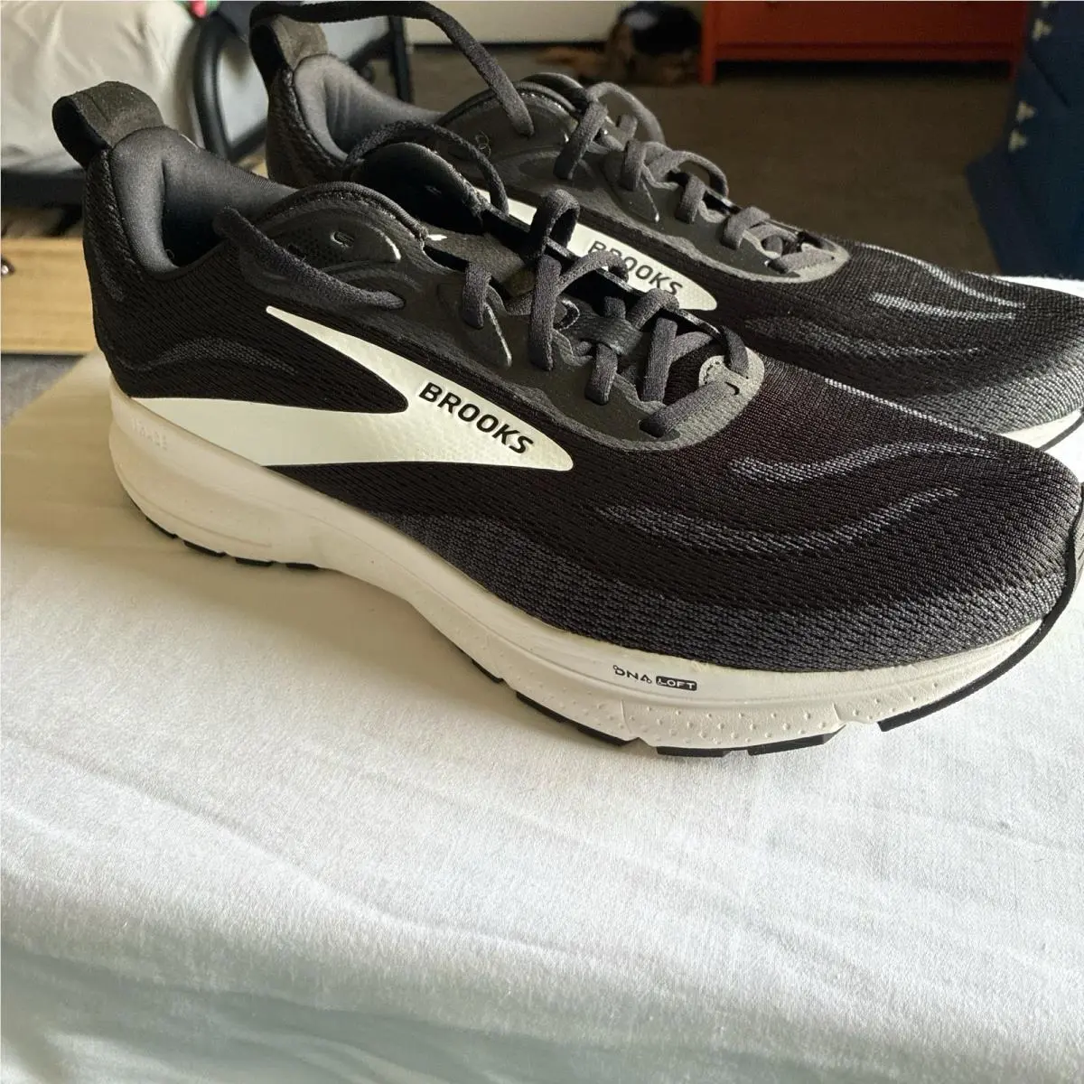 Brooks Mens Trace 4 Neutral Running Shoe - Black/grey/white - 14 Medium