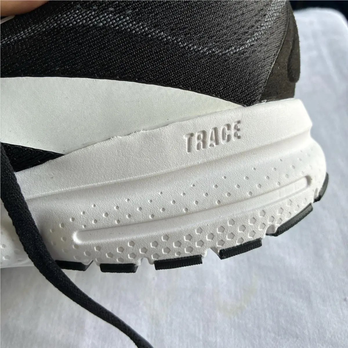 Brooks shoes - 1104521D090 - 1104521D090 - Black/Grey/White (UPC: 195394623574) 1