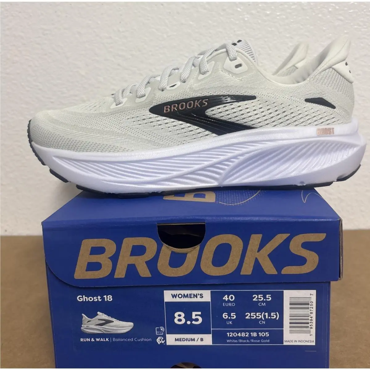 Brooks Women’s Ghost 18 Running Sneaker Color White/black/rose Gold Size 8.5