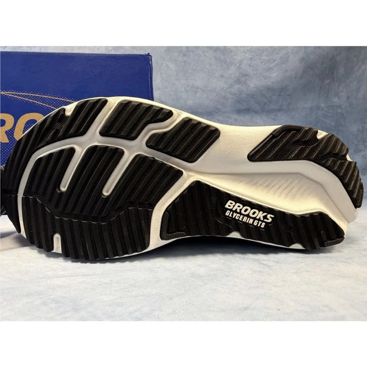 Brooks shoes - Brooks Glycerin GTS 23 - Glycerin GTS - Black 9