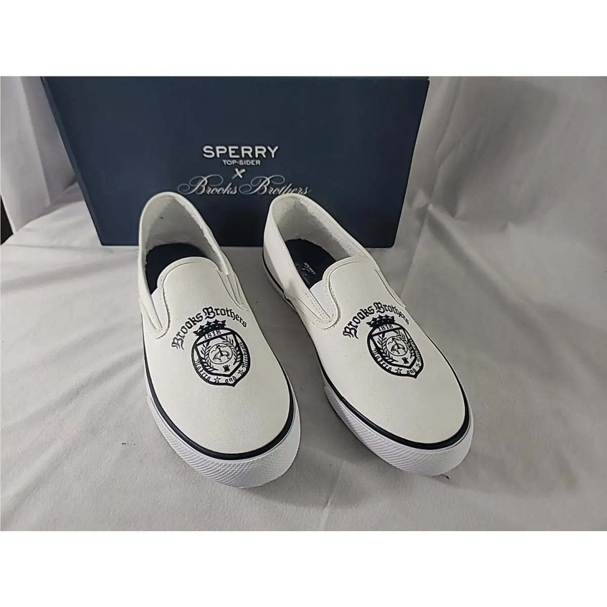 Sperry x Brooks Brothers Sz 10.5 Men`s White Canvas Classic Signature Crest - FS